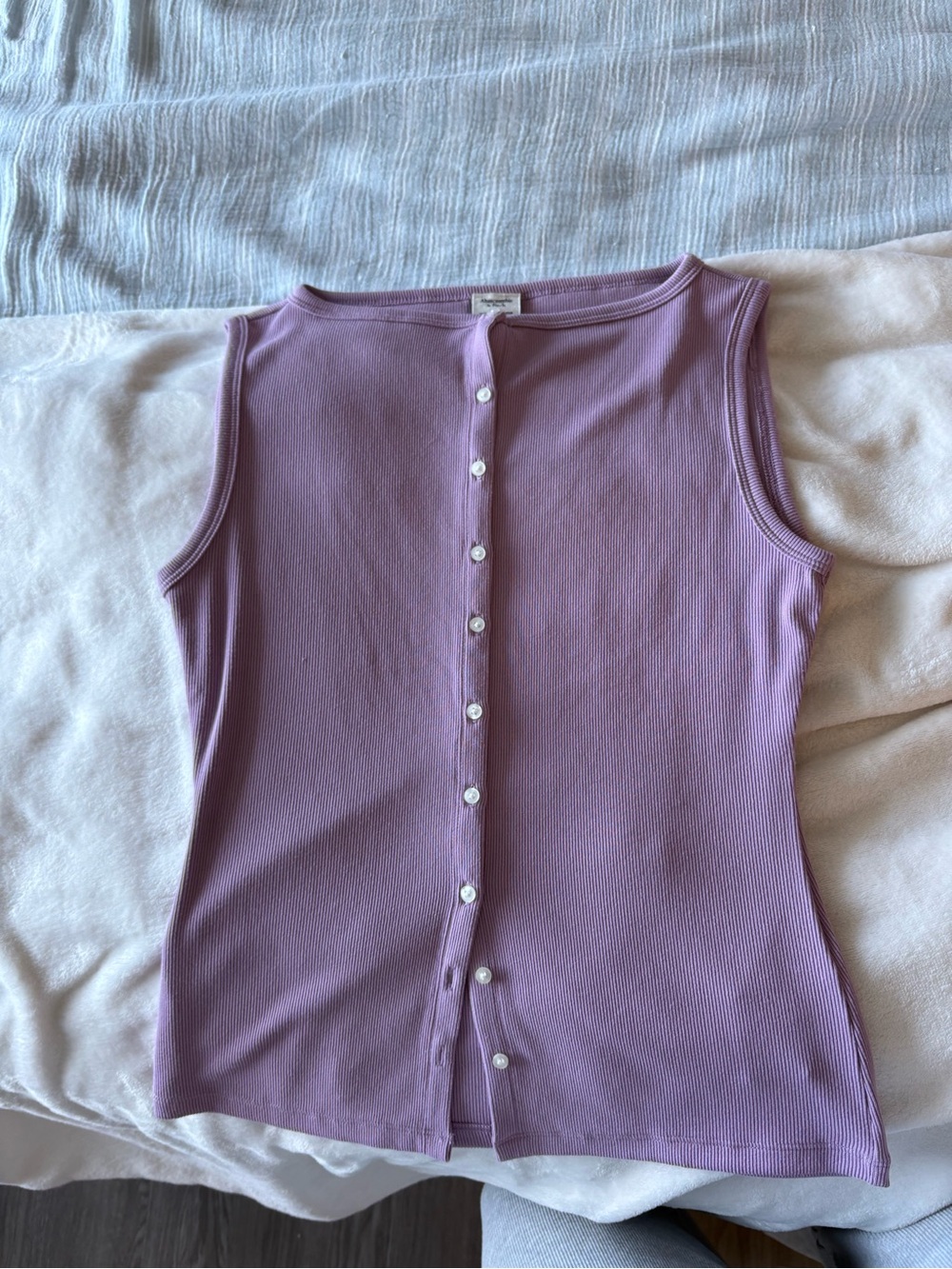 Abercrombie & Fitch Lavender Ribbed Button-Front Top